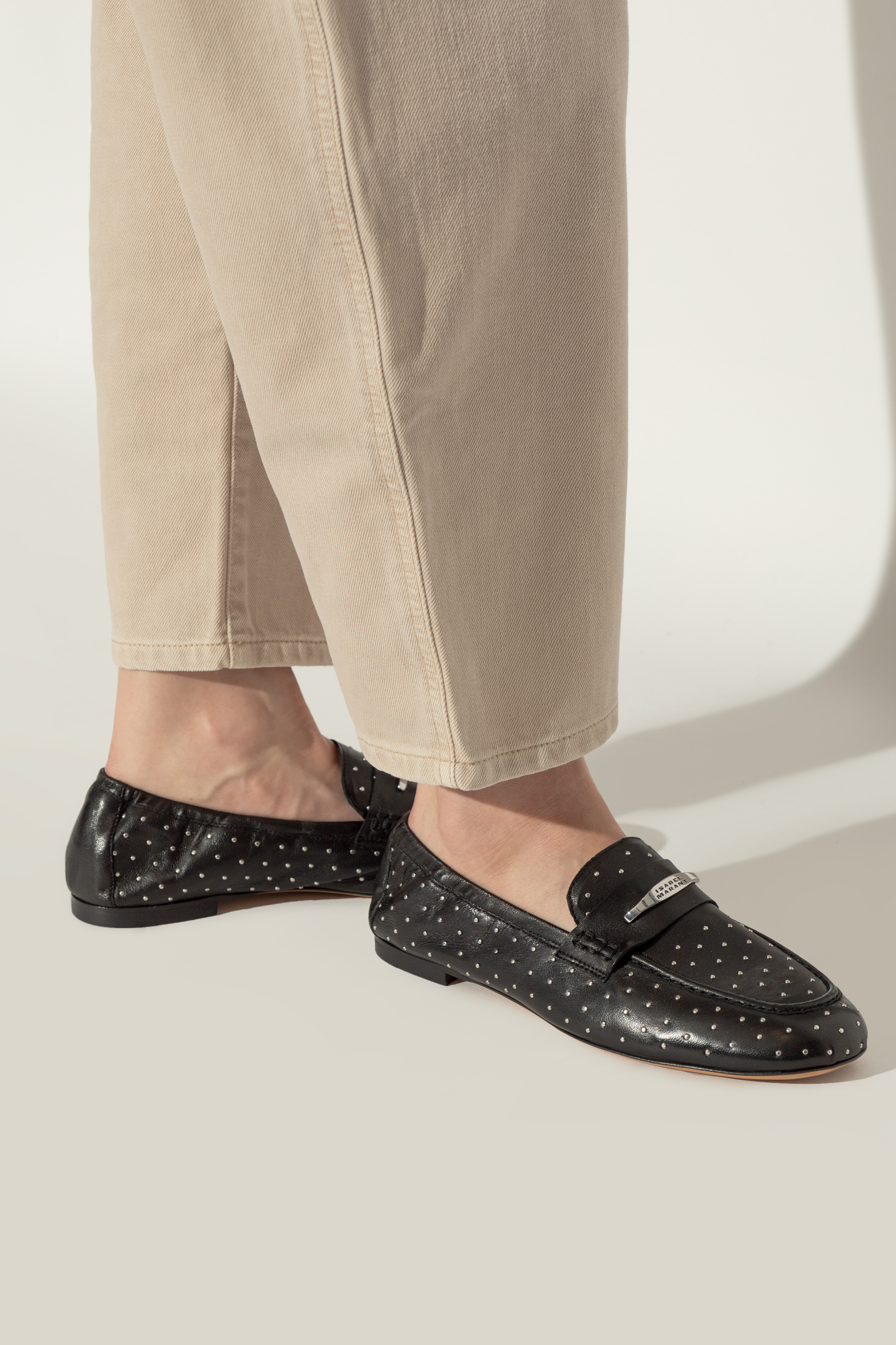【関税込み】Isabel Marant ブラック Iseri ローファー ISABEL MARANT Iseri embellished suede loafers | NET-A-PORTER
